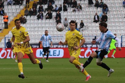 Trendyol Süper Lig: Erzurumspor FK: 2 - Eyüpspor: 0 (Maç sonucu)
