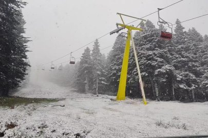 Uludağ'a sezonun ilk karı yağdı