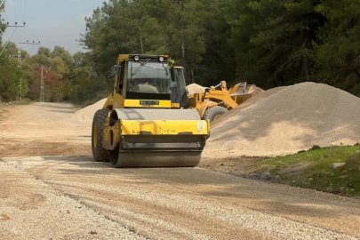 Büyükşehir, Osmangazi'de 10 kilometrelik yolu yeniledi