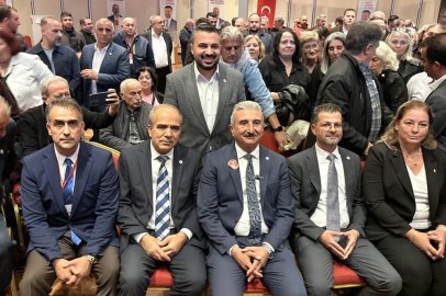 Yeni Parti Bursa’da Nihat Yeşiltaş güven tazeledi