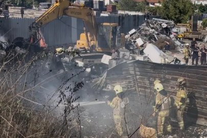 Bursa'da geri dönüşüm deposunda korkunç yangın