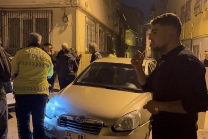 Bursa’da önce otomobille kovaladı, kaza yaptırdı... Kaldırım taşıyla peşine düştü