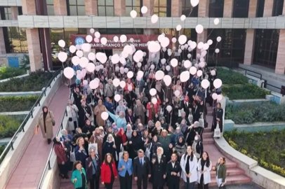 Bursa'da gökyüzü pembeye boyandı