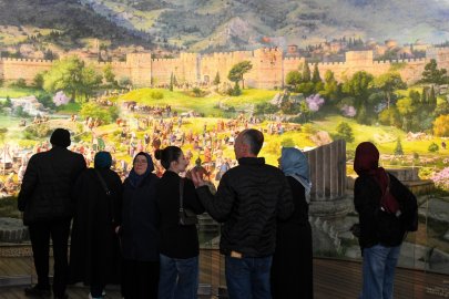 “Panorama 1326” Milyonları Tarihin Kalbinde Buluşturdu