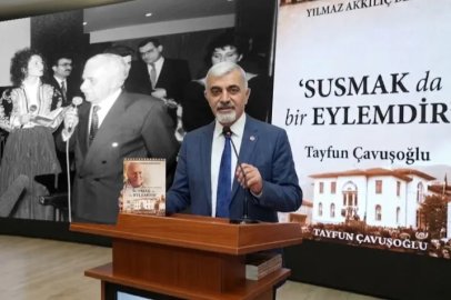 Bursa basınının usta kalemi Yılmaz Akkılıç kitaba taşındı