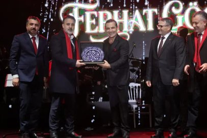 Yağmura rağmen Bursa’da Cumhuriyet coşkusu dinmedi