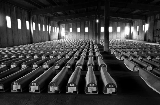 8372 Boşnak Sivilin Öldürüldüğü Srebrenitsa Katliamının Üzerinden 23 Yıl Geçti