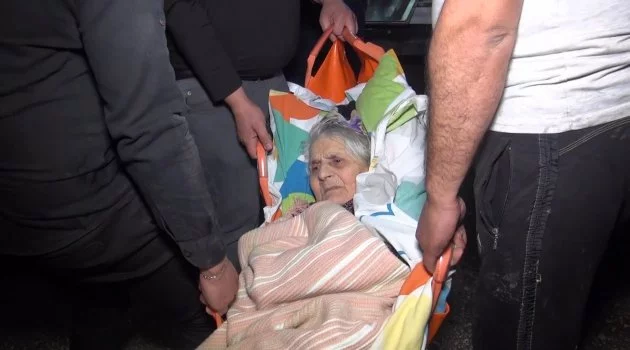 86 yaşındaki felçli kadın son anda kurtarıldı