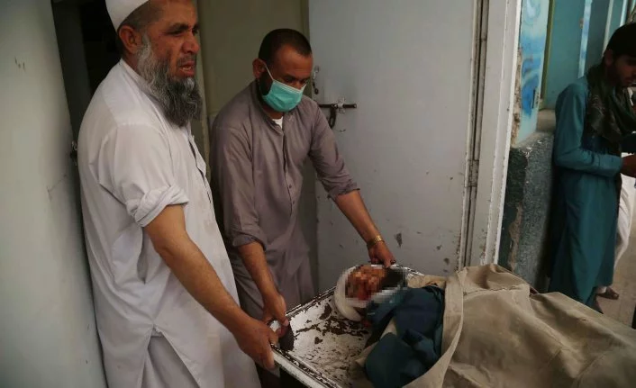 Afganistan'da çocuk felci aşılaması yapan görevlilere saldırı: 4 ölü, 3 yaralı
