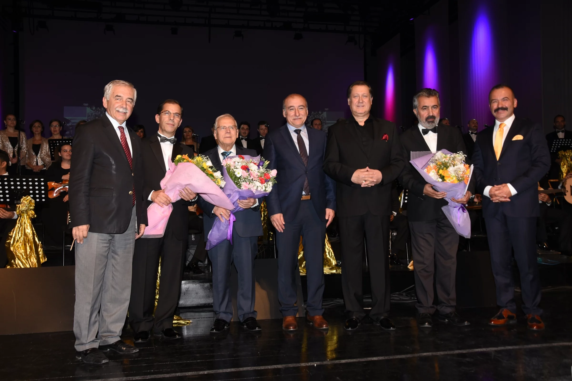Ahmet Özhan ile ‘Sezona Merhaba` konseri