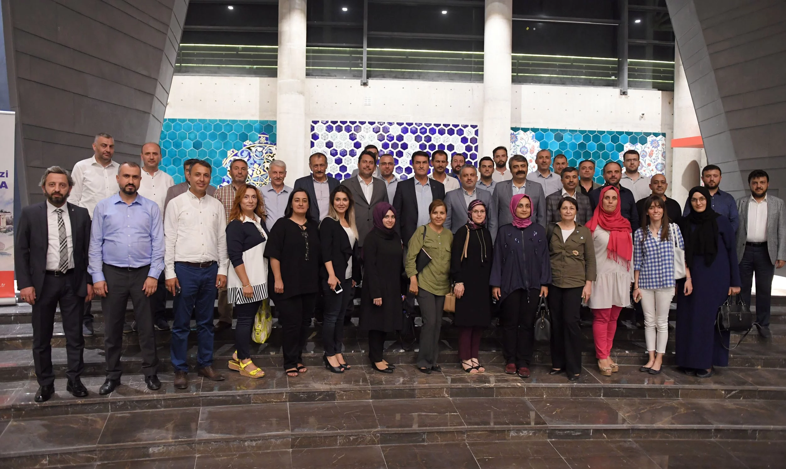 AK Parti Bursa il teşkilatı Fetih Müzesi’ni gezdi