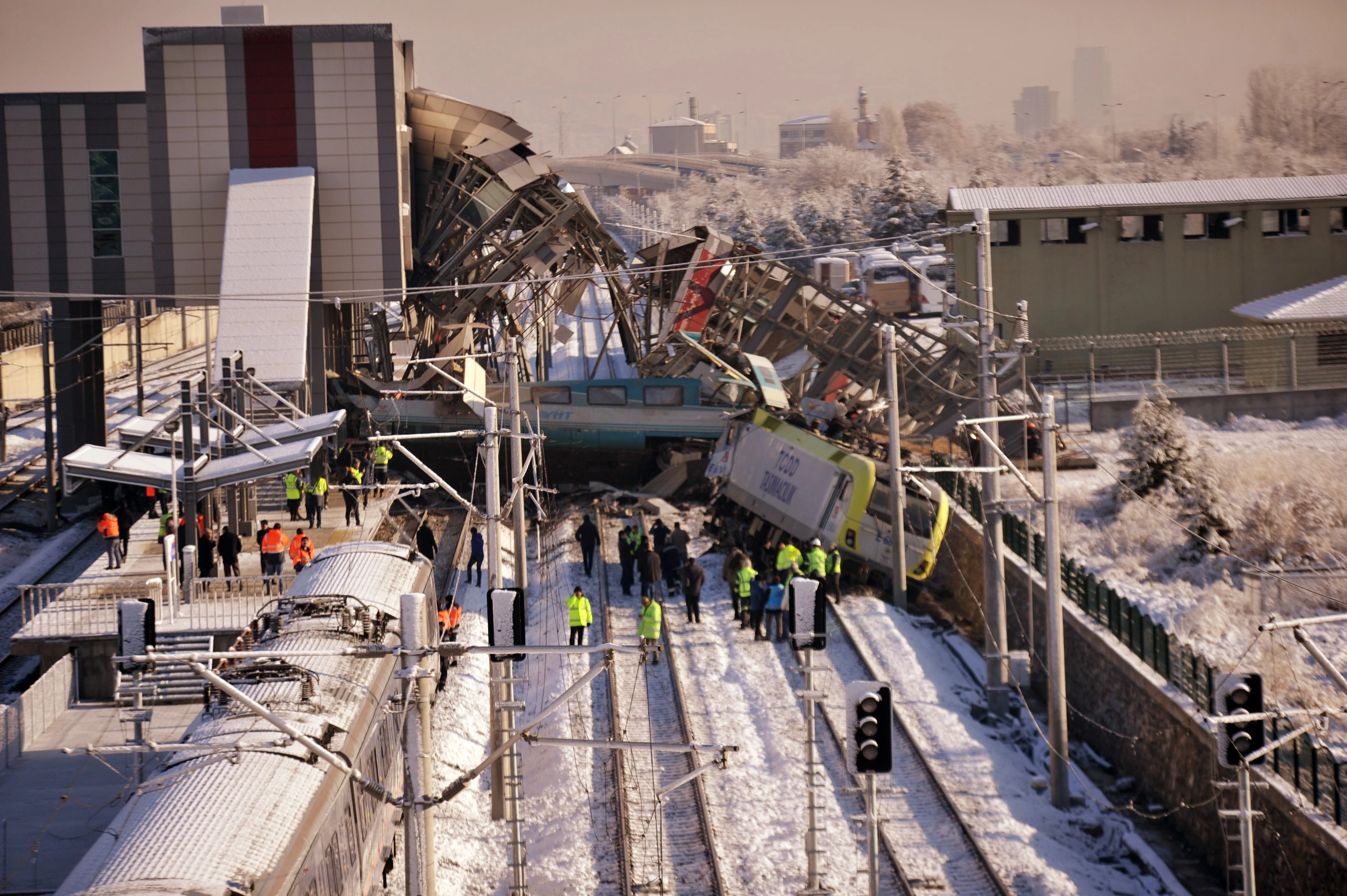 Ankara Başsavcılığı: "(Tren kazasında) 9 kişi öldü, 86 kişi yaralandı"