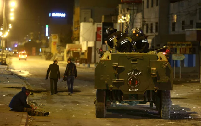 Arap Baharı'nın Başladığı Tunus'ta Yeni İsyan: 1 Protestocu Öldü