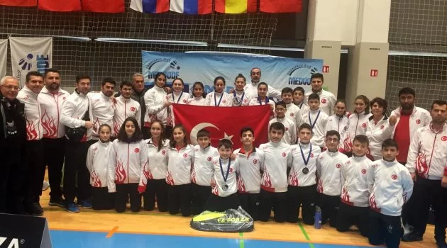 Badmintonda Türkiye'den 7 madalya