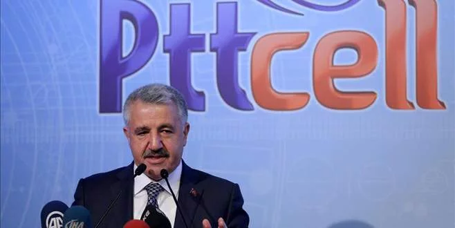 Bakan Arslan: PTT'ye 5 bin işçi alınacak