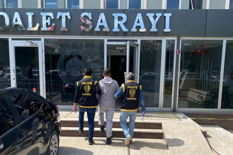 Bandırma'da motosiklet hırsızları tutuklandı