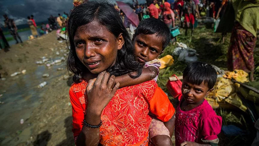 Bangladeş'te kamplardaki Arakanlı Müslüman sayısı 800 bine ulaştı