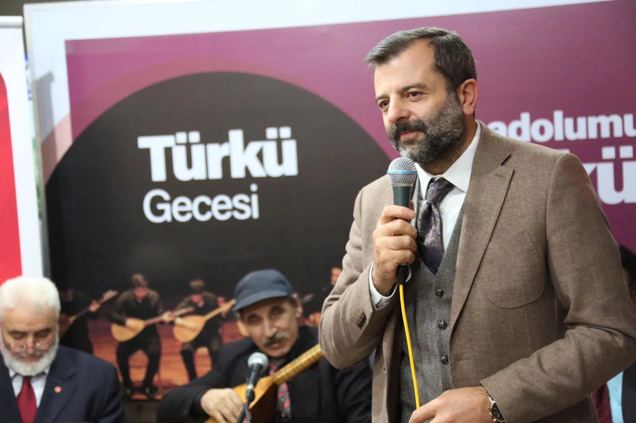 Başkan Mustafa Işık “Türkülerimiz, manevi zenginliklerimizi yaşatır”