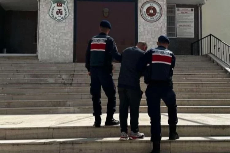 Bilecik'te 5 ayrı suçtan aranan şahıs Bursa' da yakalandı