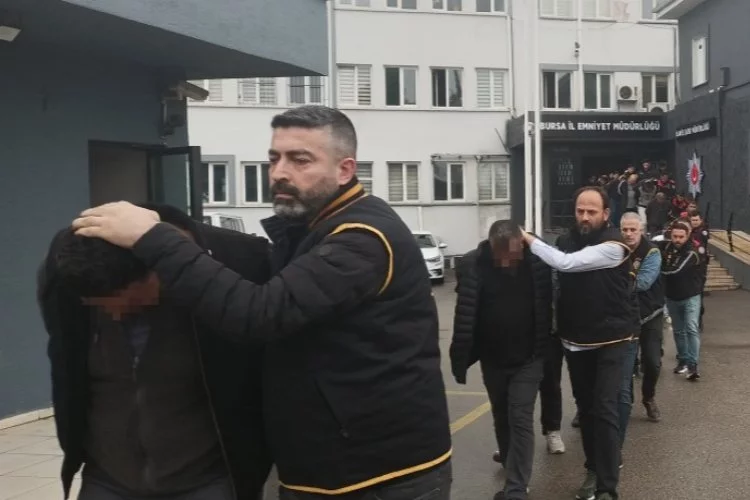 Bursa merkezli yapılan operasyonda 26 kişi tutuklandı