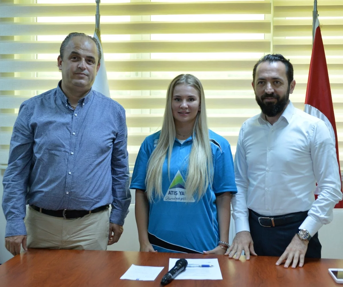 Bursa Büyükşehir Belediyespor, Iana Noskova'yı kadrosuna kattı
