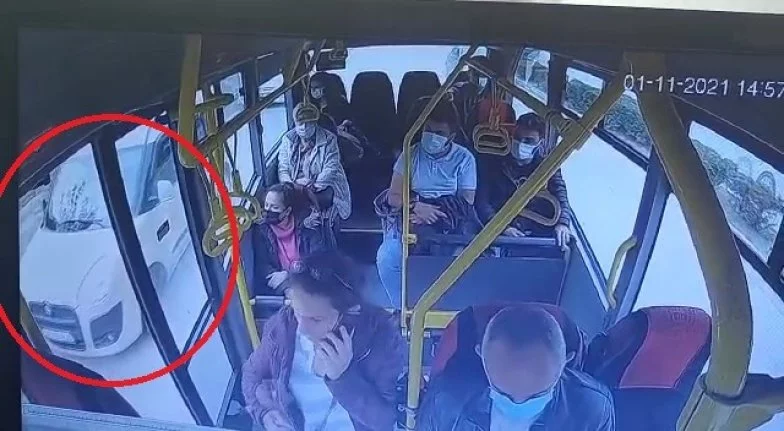 Bursa'da altın hırsızlarını otobüs kamerası ele verdi