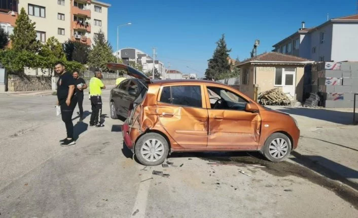Bursa'da feci kaza! 1 kişi yaralandı