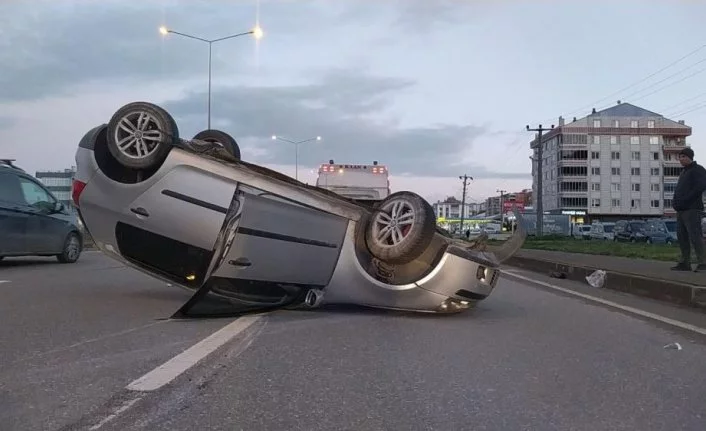 Bursa'da feci kaza! Kadın sürücü ölümden döndü