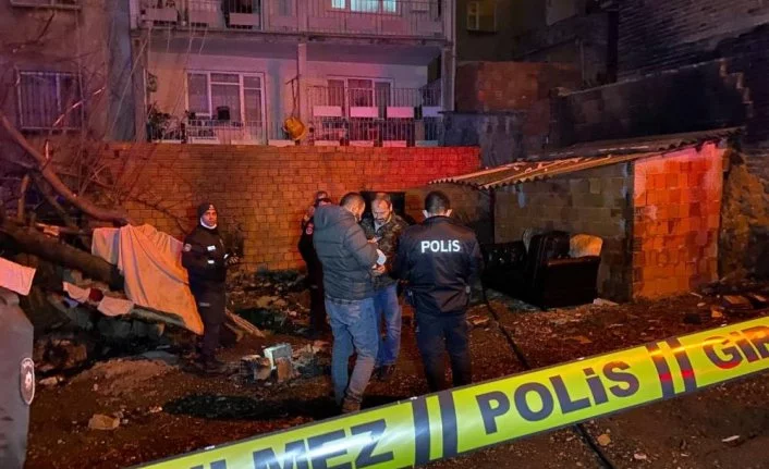 Bursa'da feci son! Elindeki sigarayl uyudu, yangında can verdi