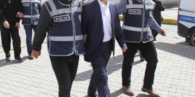 Bursa'da FETÖ operasyonu: 21 gözaltı