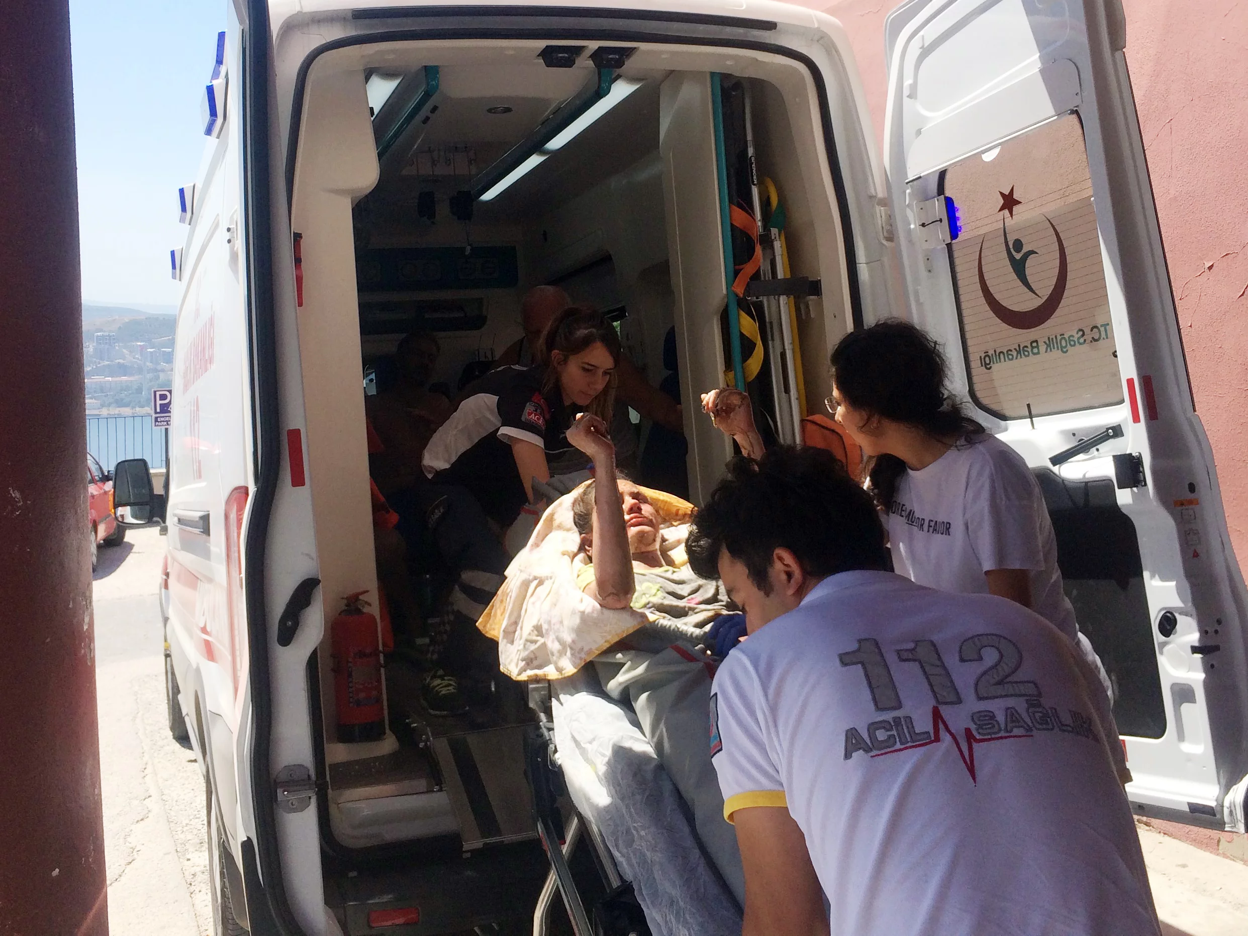 Bursa'da jel yakıtlı ocak patladı: 3 yaralı