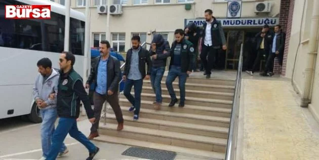 Bursa'da lüks gece kulüplerine uyuşturucu baskını