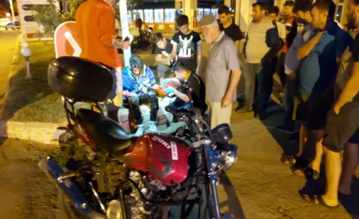 Bursa'da motosiklet yayaya çarptı
