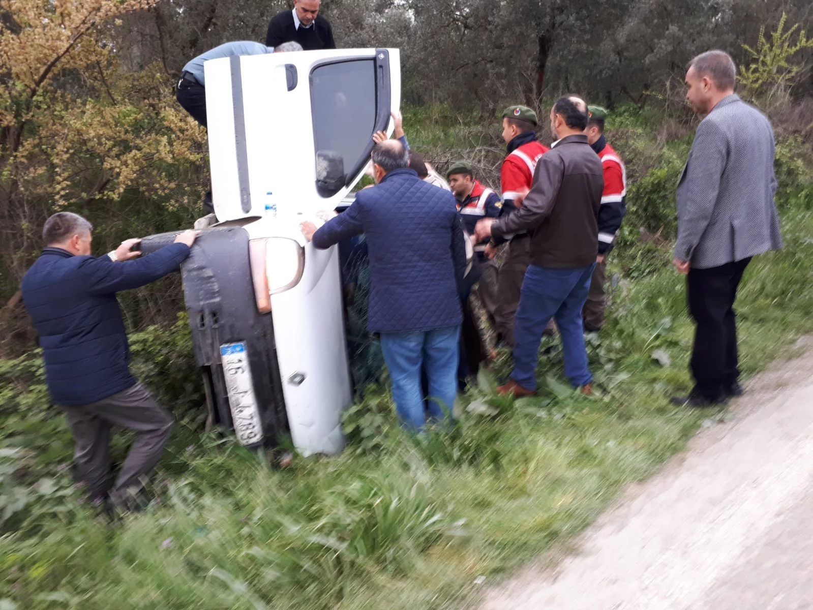 Bursa'da ölüm yolunda yine kaza: 1 yaralı
