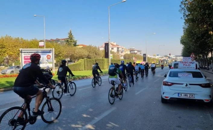 Bursa'da pedallar SMA hastası Mehmet Ayaz için döndü