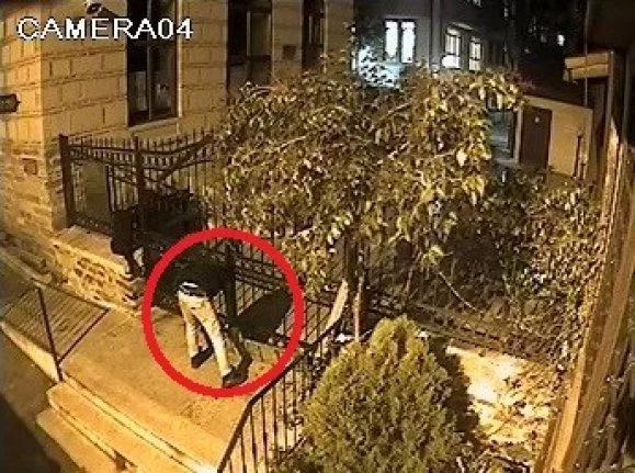 Bursa'da pes dedirten hırsızlık! Kameraya yakalandı