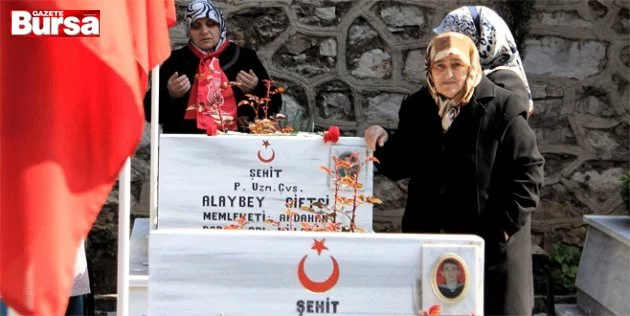 Bursa'da şehitler dualarla anıldı