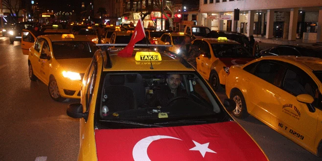 Bursa'da taksicilerden teröre tepki