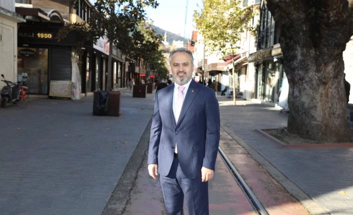 Bursa'da tarihin önündeki engeller kalkıyor