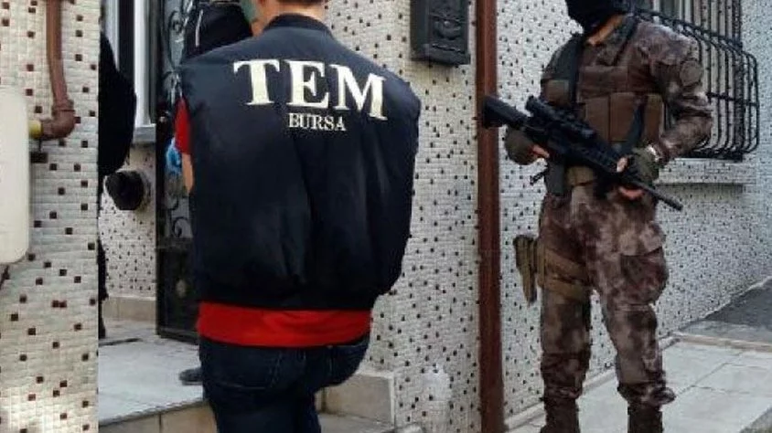 Bursa'da uyuşturucu ticareti yapan organize suç örgütü çökertildi
