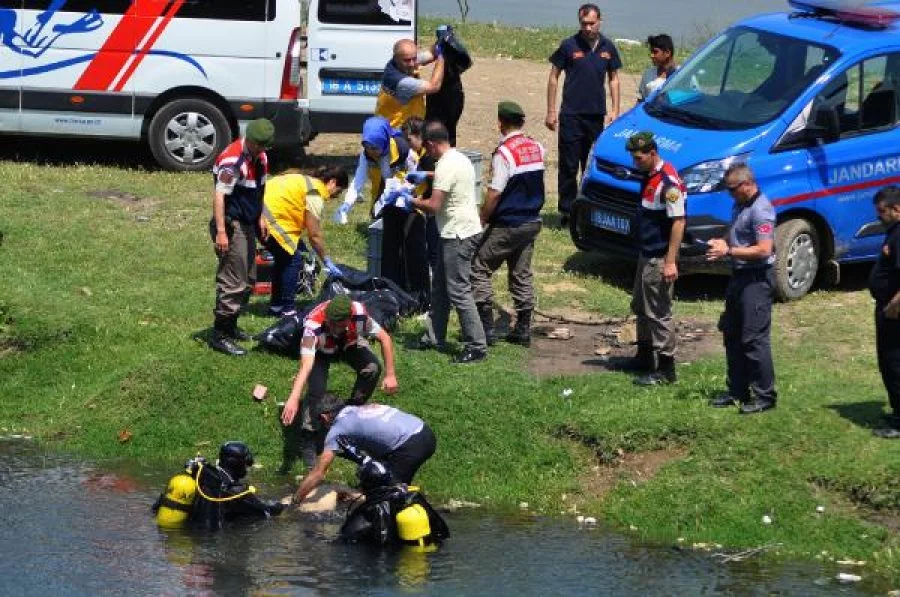 Bursa İnegöl'de serinlemek için gölete giren 15 yaşındaki iki öğrenci boğuldu