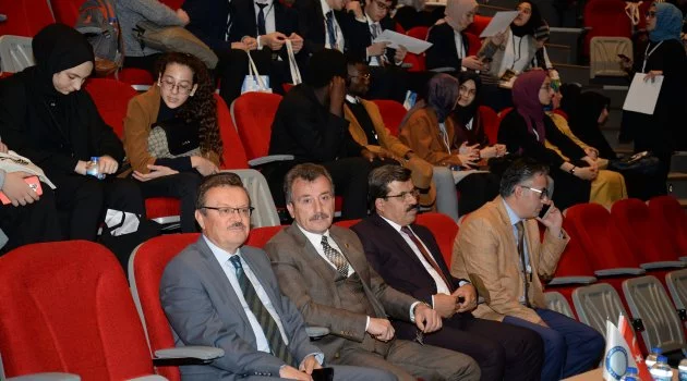 Bursa Uludağ Üniversitesi, mini BM Genel Kurulu’na ev sahipliği yaptı