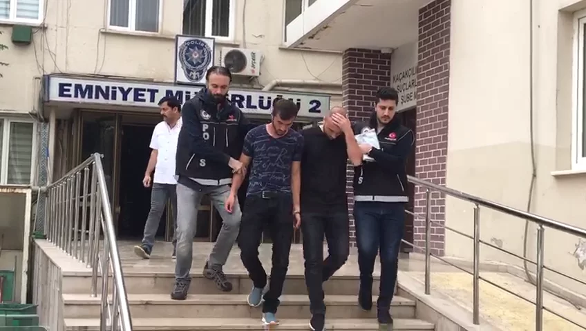 Bursa'yı birbirine kattılar, polisten kaçamadılar
