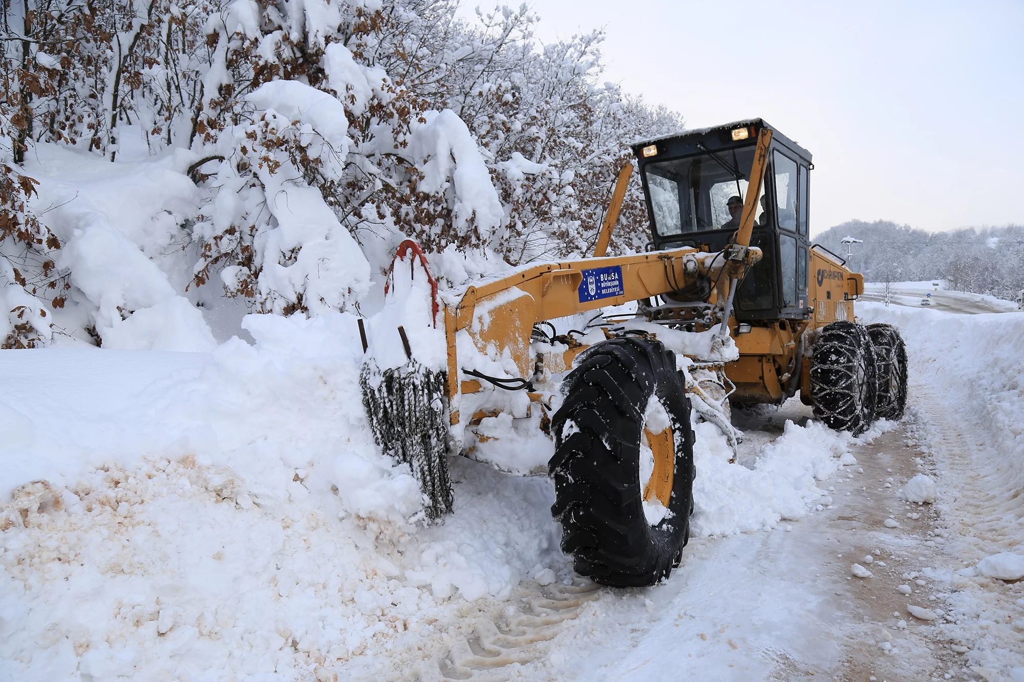 Bursa’da karla mücadele başladı