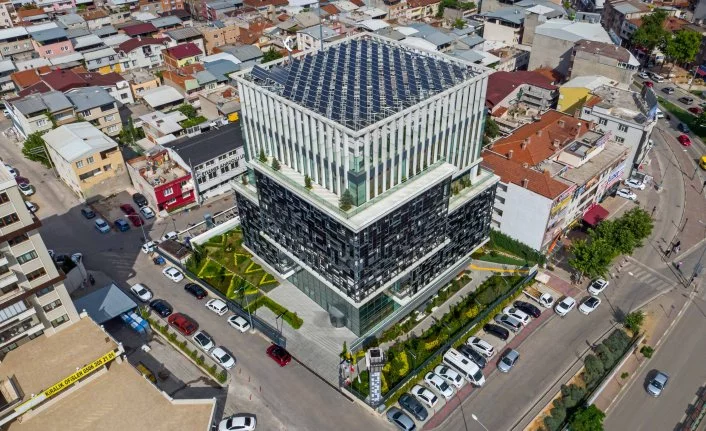 Bursagaz’ın Yeşil Genel Müdürlük Binası'nda büyük tasarruf