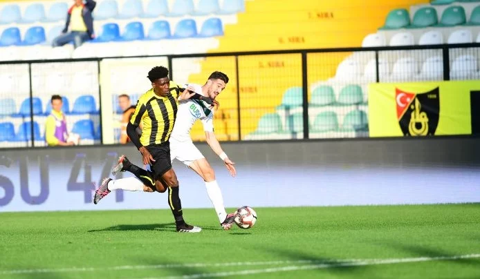 Bursaspor kritik maçta İstanbulspor'u ağırlıyor
