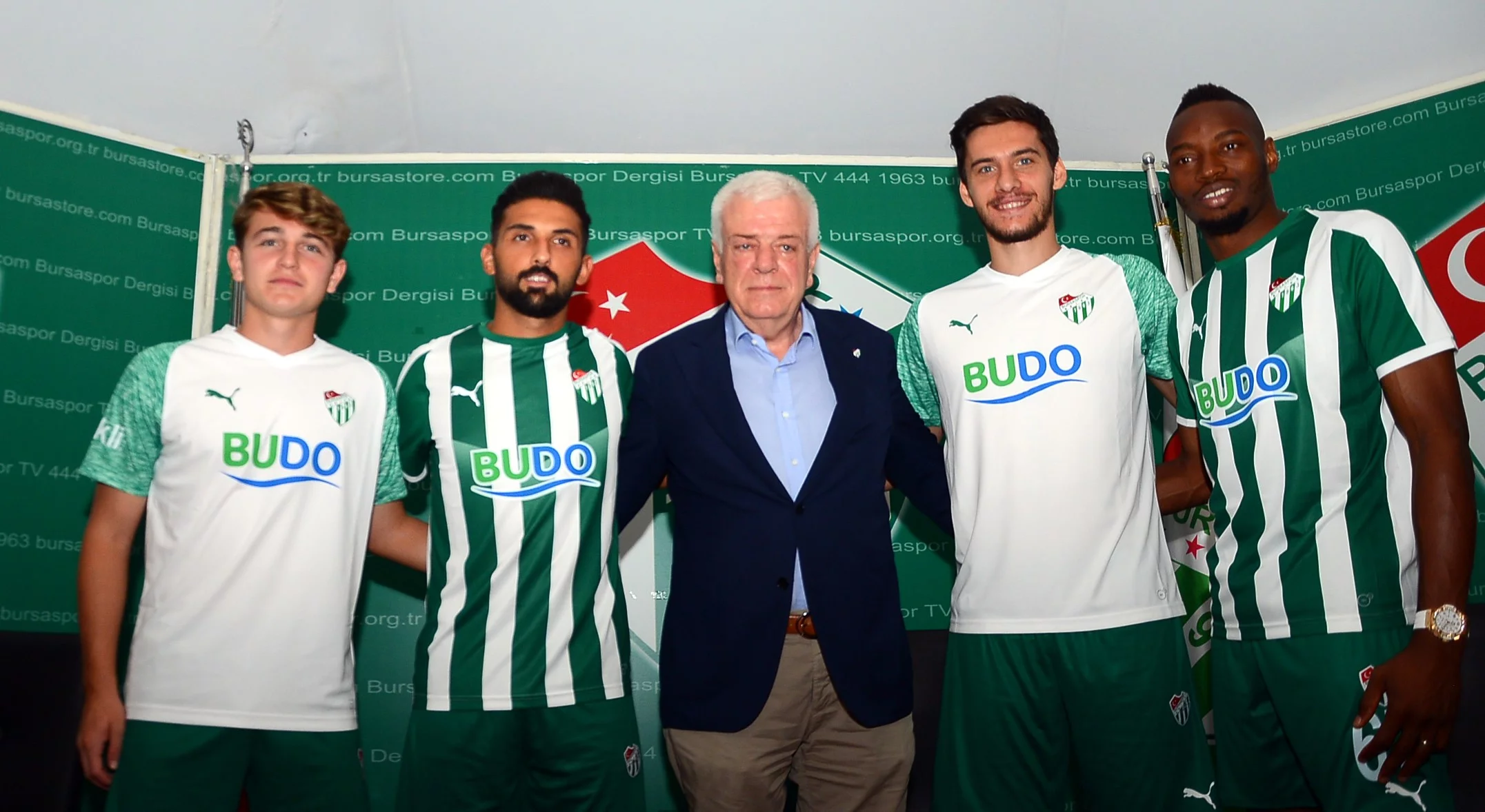 Bursaspor yeni transferlerini tanıttı