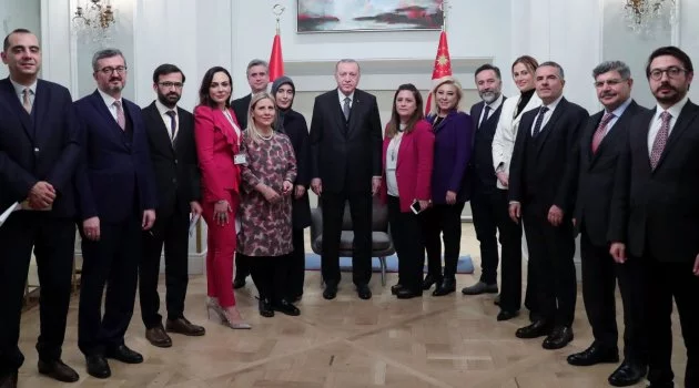 Cumhurbaşkanı Erdoğan Türk gazetecilerle buluştu
