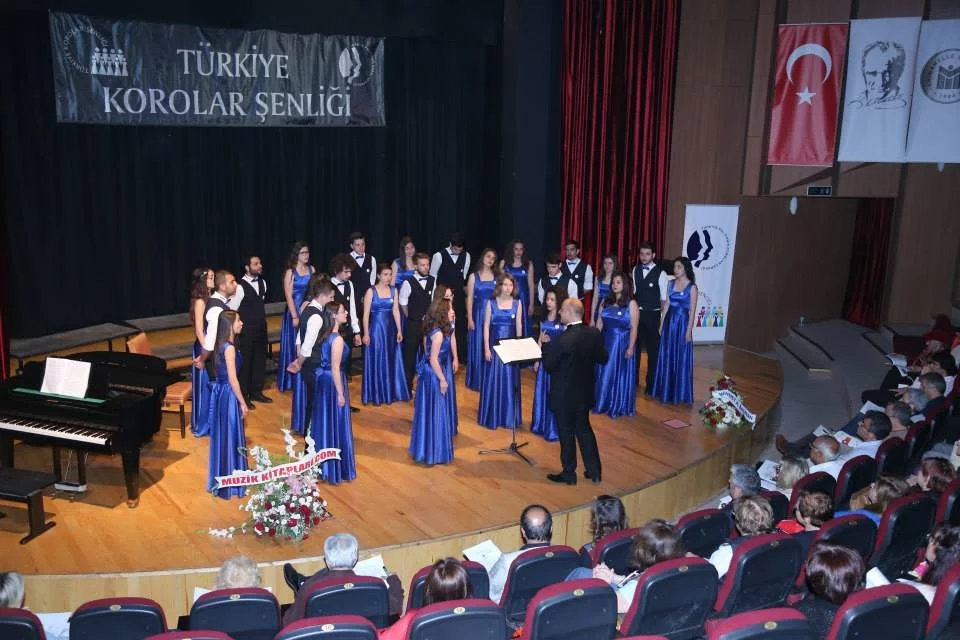 DMD Bursa'da yeni koristlerini arıyor