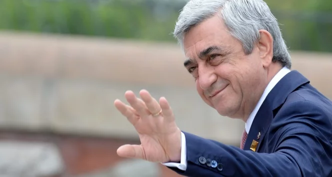 Ermenistan Başbakanı istifa etti!